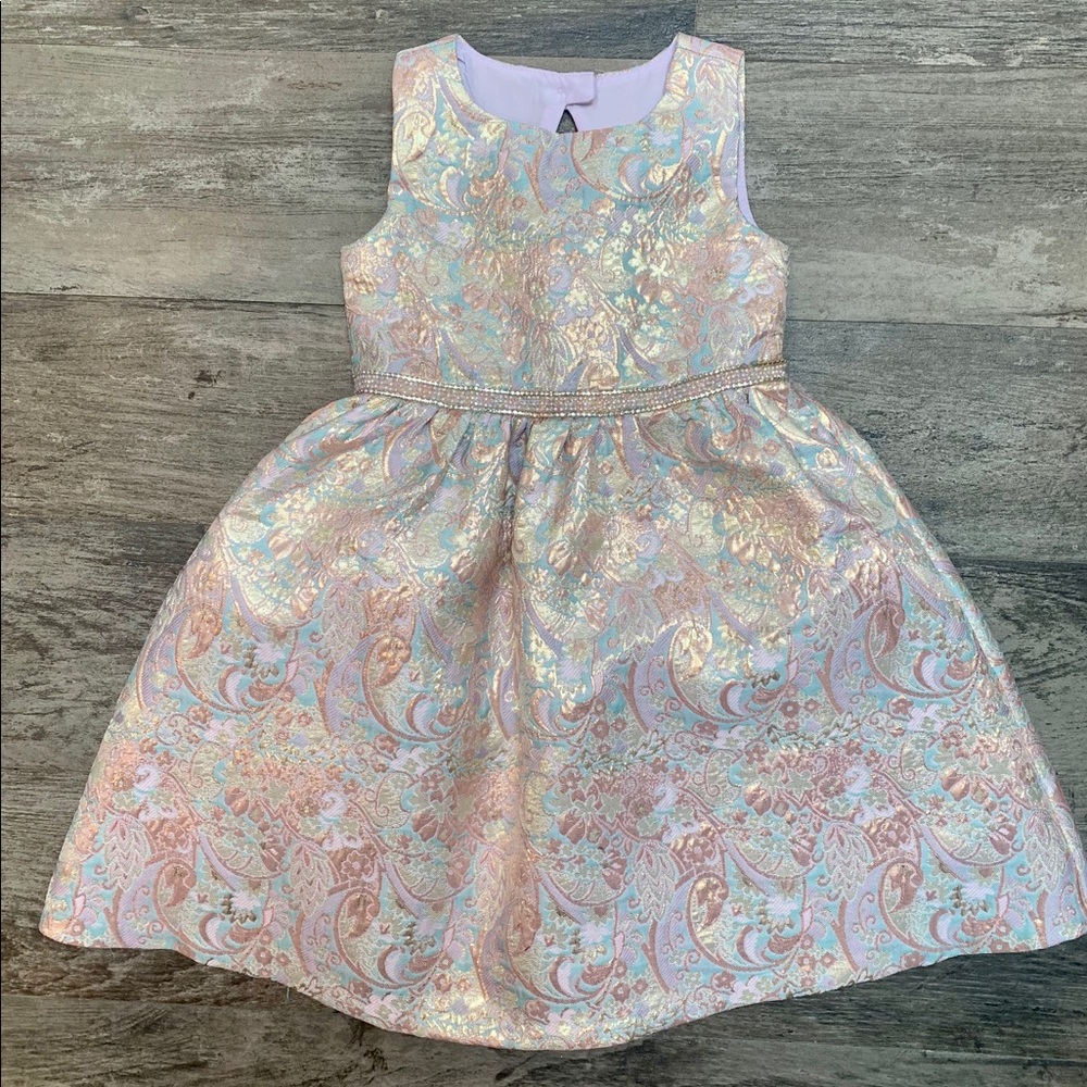 Iris and Ivy Paisley Jacquard Bow Back dress